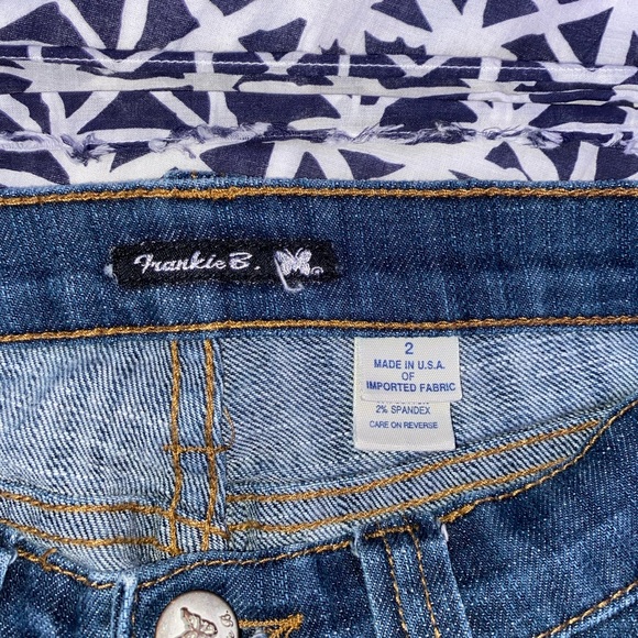 Flare Jeans - Picture 5 of 6